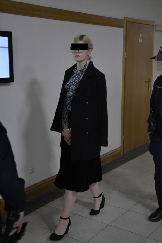 Młodziutka prawniczka Karolina B. z Warszawy oskarżona o zamordowanie ukochanego. Wiemy jak zginął Igor. "Ten nóż wszedł jak w masło"