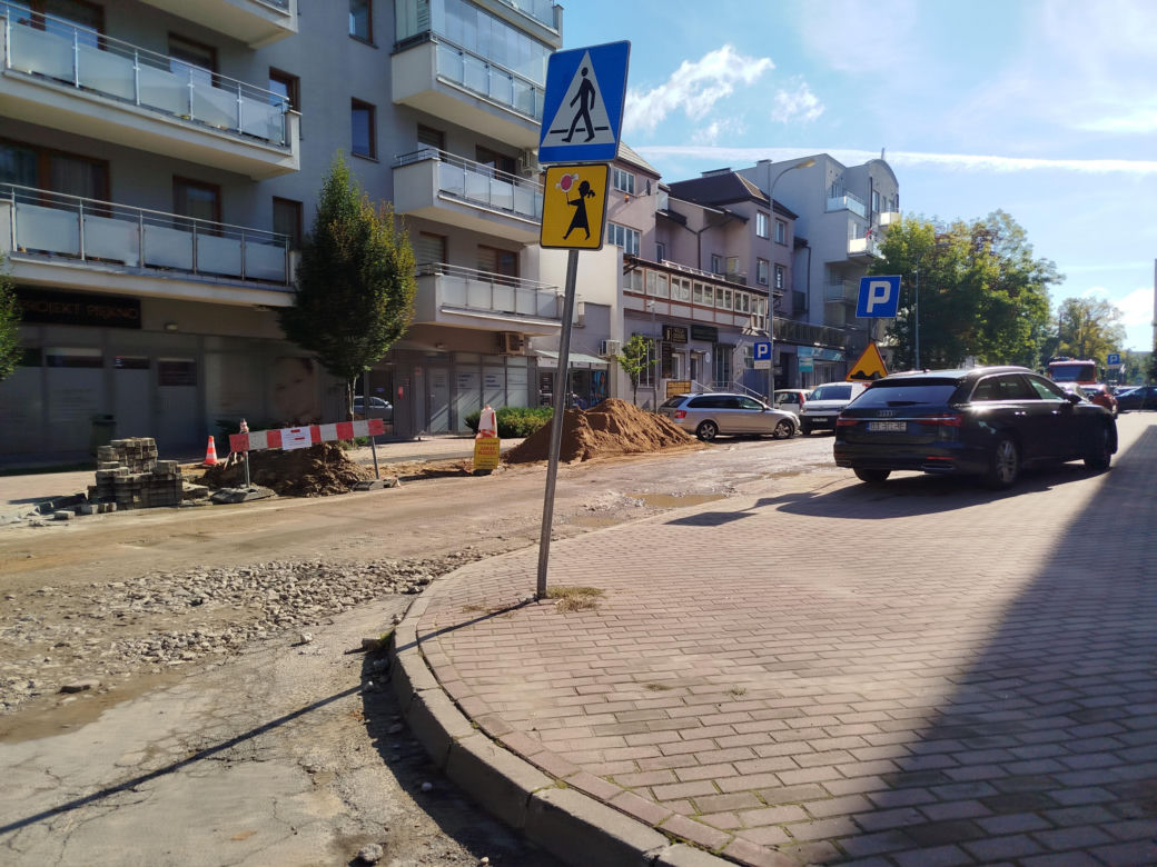 Roboty drogowe na ulicy Błonie w Siedlcach