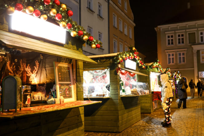 Gliwicki Jarmark Bożonarodzeniowy wystartował. Wiedeński klimat i świąteczne gofry
