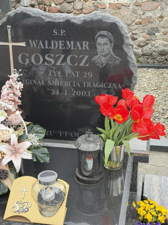 Grób Waldemara Goszcza