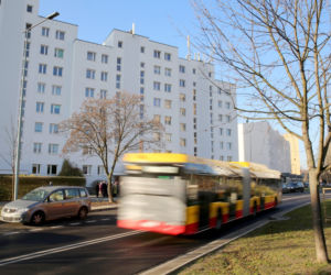 Zróbcie nam przystanek przy bloku