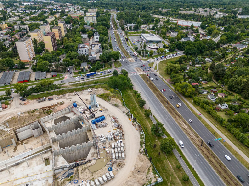 Trwa budowa tunelu pod Łodzią