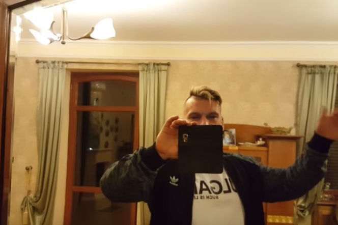 Popek pokazał fanom dom