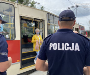 Częstochowa. Policjanci kontrolują pasażerów!