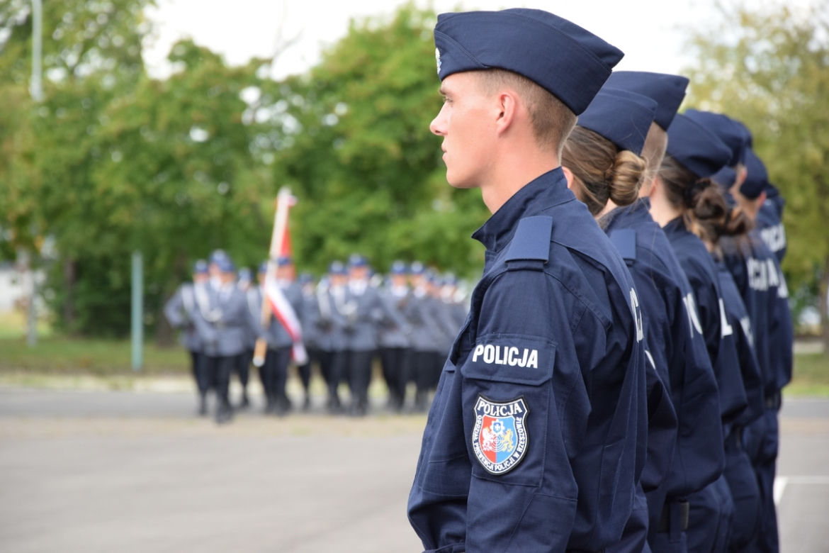 Nowi funkcjonariusze policji na Podkarpaciu [GALERIA]
