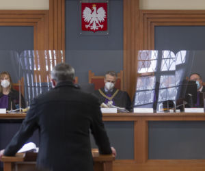 Zastrzelił ukochaną z rewolweru. Zdjęcia podpięte pod Wrocław. Autor: Tomasz Golla. 