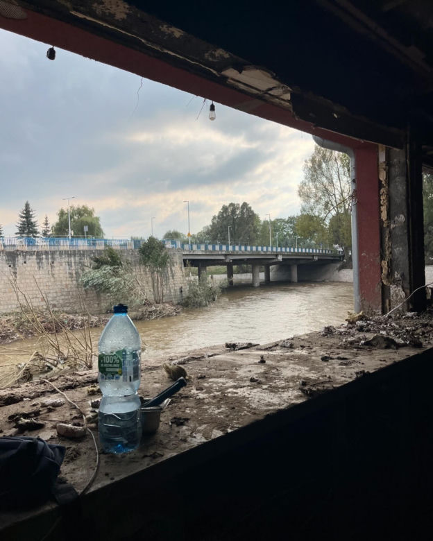 Rzeka wymyła wszystko. Znana restauracja w Kłodzku została całkowicie zniszczona 