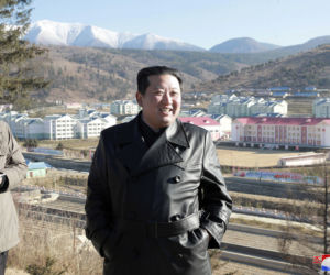 Kim Dzong Un dalej chudnie! Nie poznasz go na tym zdjęciu