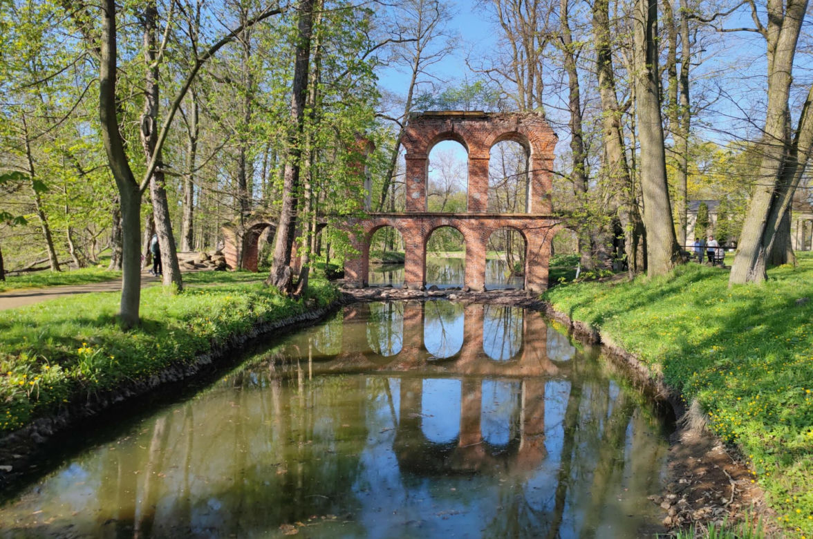 To najpiękniejszy park w Polsce. Warto przywitać tam wiosnę 