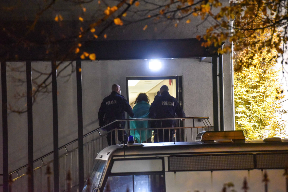 Lubicz Dolny: ponad 40 obcokrajowców w busie