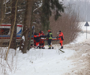 Poważny wypadek na Warmii i Mazurach. Lód paraliżuje region