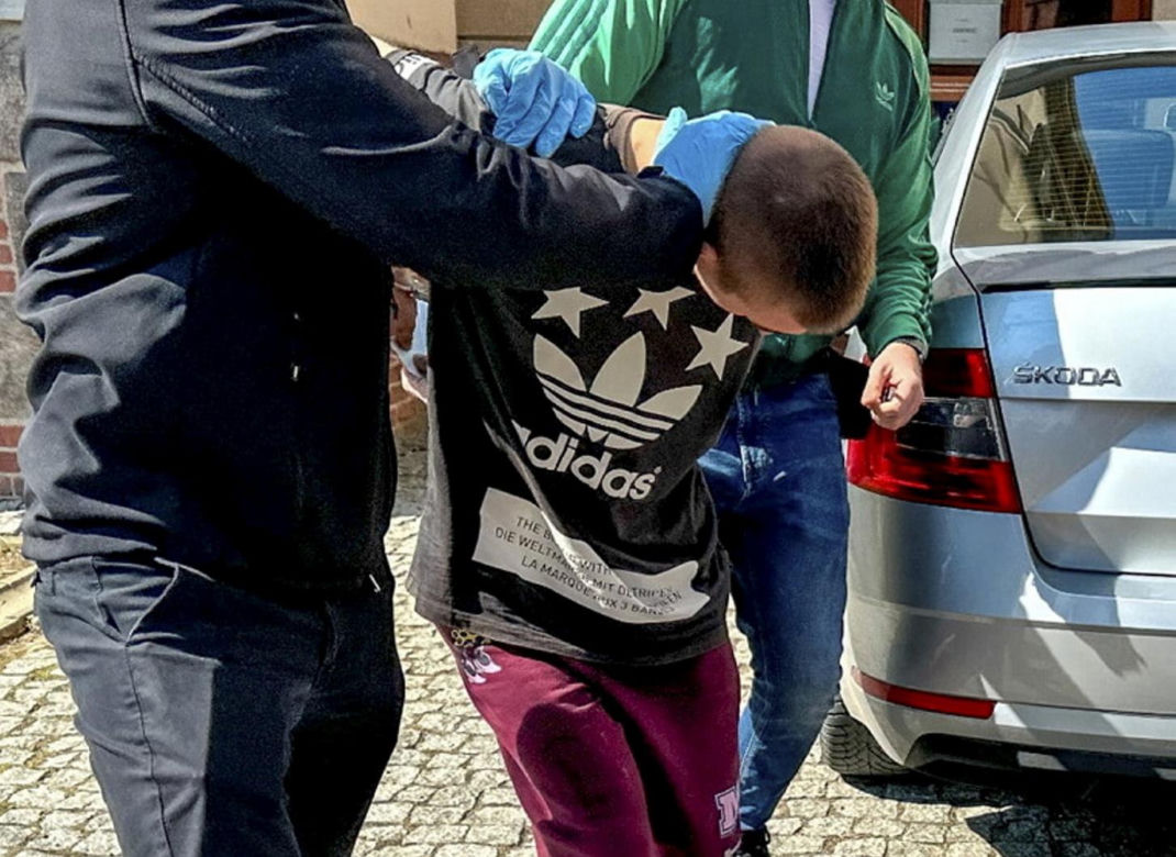 Oglądali debatę prezydencką. Michał wpadł w szał! Tragiczny finał