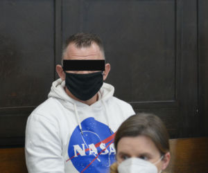 Skatował dwóch mężczyzn, bo zostawiła go żona