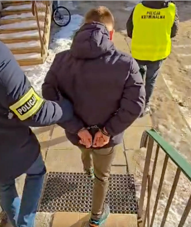 Ogolił ją na łyso, bił po głowie, upadła. Marina już się nie podniosła