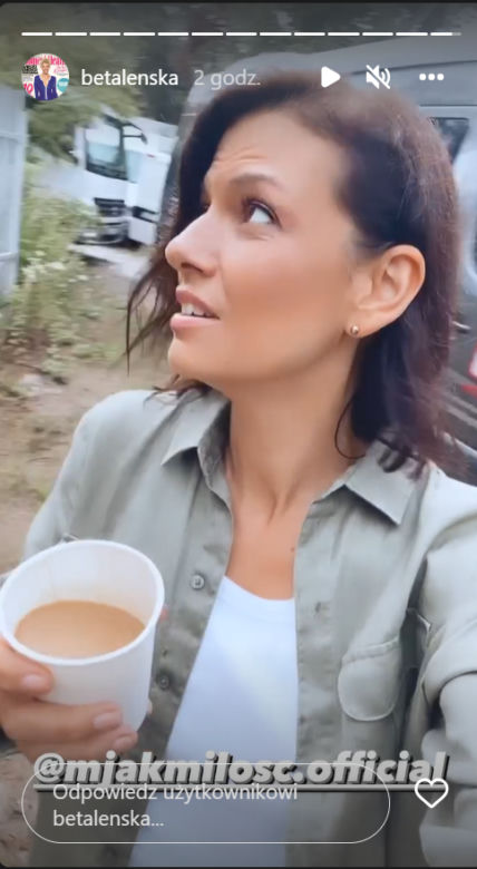 M jak miłość. Patrycja (Alżbeta Lenska) na planie