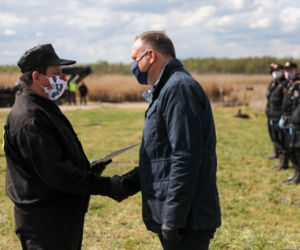 Prezydent nagrodził strażaków, którzy gasili Biebrzański Park Narodowy