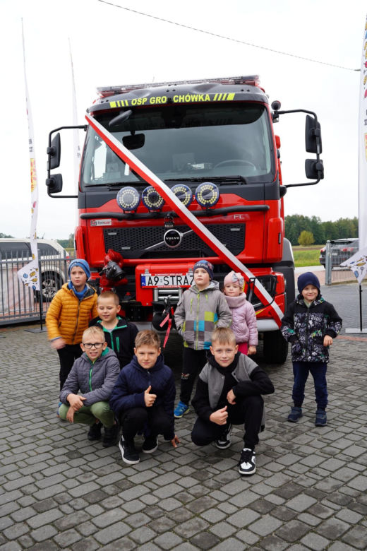 Powiat Siedlecki: nowy średni wóz ratowniczo-gaśniczy trafił do strażaków ochotników z OSP Grochówka w gminie Zbuczyn