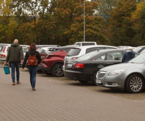 Tłumy na cmentarzu we Wrocławiu