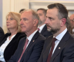 Wręczenie Krzyża Wielkiego Orderu Zasługi RP rodzicom Michaela Ollisa w Waszyngtonie, DC