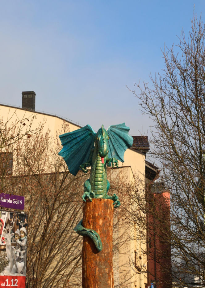 Nowe postacie na baśniowym szlaku w Pszczynie