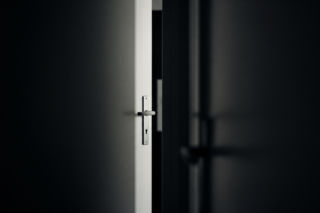 Matka okaleczała córkę dla pieniędzy. Co z wyrokiem Moniki B.?