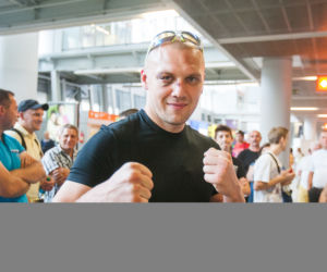 Krzysztof  Głowacki wrocił do kraju