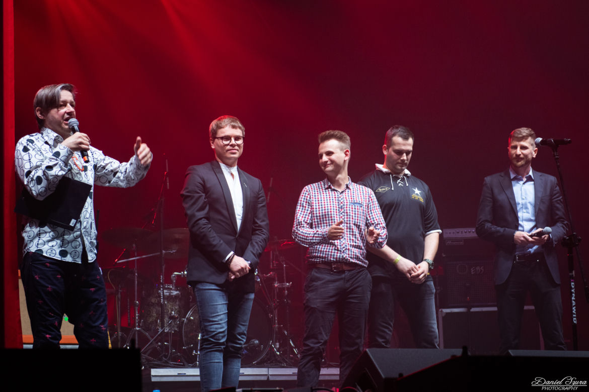 "Gwiazdy dla Białej Gwiazdy", czyli wielki koncert charytatywny w hali Wisły
