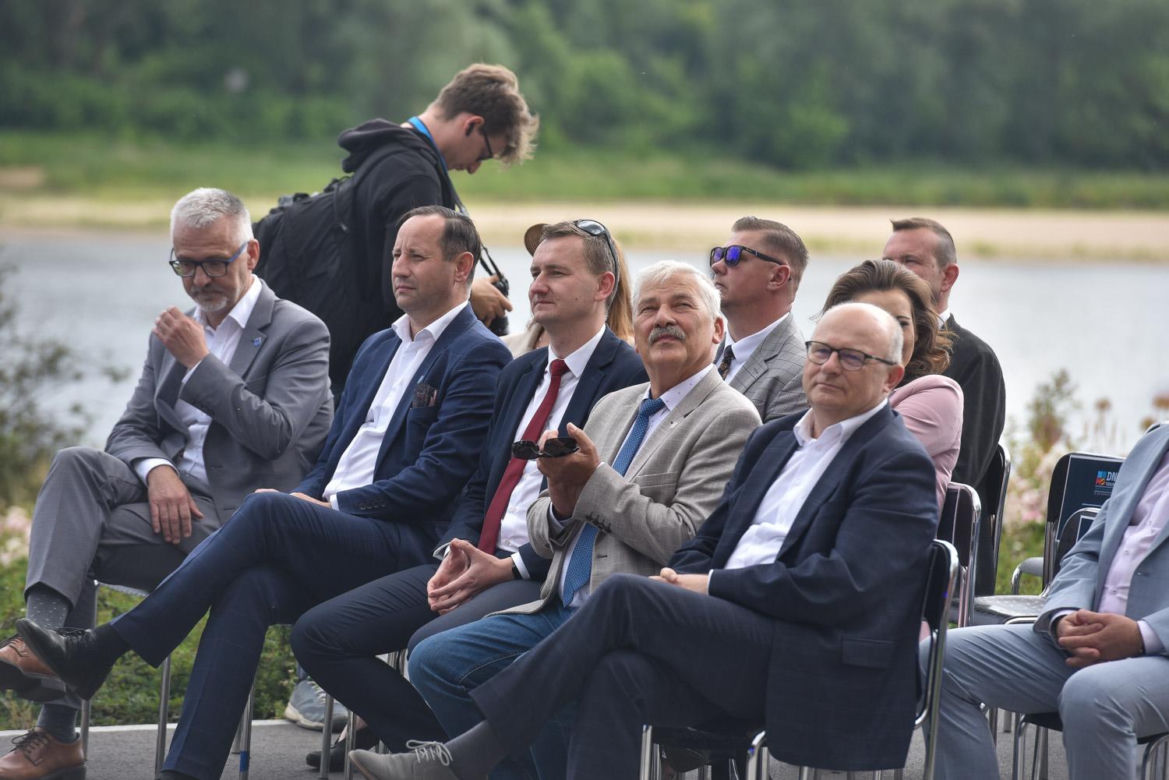 Kolorowa parada na otwarcie Dni Torunia. Przeszła przez serce toruńskiej starówki