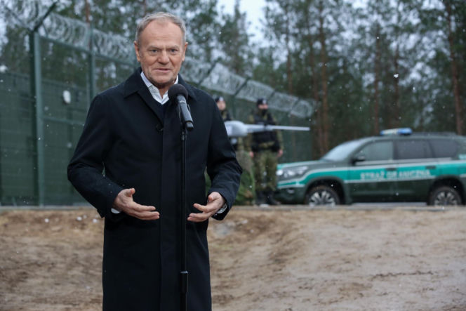 Premier Donald Tusk podziękował służbom na granicy z Białorusią. „Żeby świętować mógł ktoś, ktoś musi czuwać”