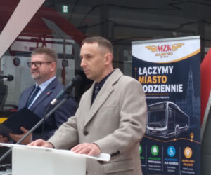 Przekazanie nowych autobusów