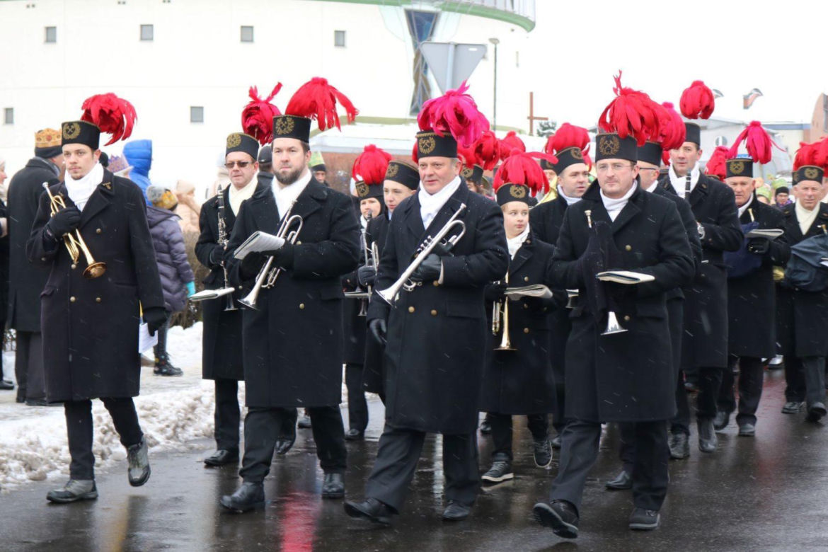Orszak Trzech Króli w Piekarach Śląskich w ostatnich latach