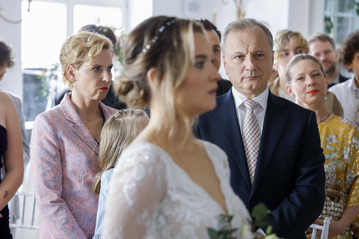 	Na Wspólnej odc. 3770. Kasia (Julia Chatys), Andrzej Zakościelny (Dariusz Niebudek), Justyna (Magdalena Kacprzak)