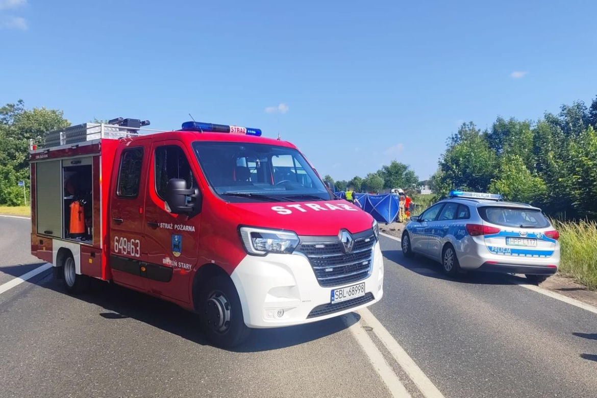 Tragedia w Bieruniu. Kierowca lawety wjechał w motocyklistę. 25-latek nie żyje