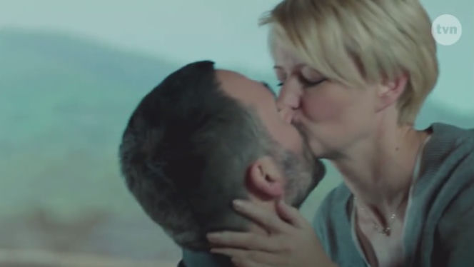 Druga szansa odcinek 6. Monika (Małgorzata Kożuchowska), Marcin (Bartłomiej Świderski)