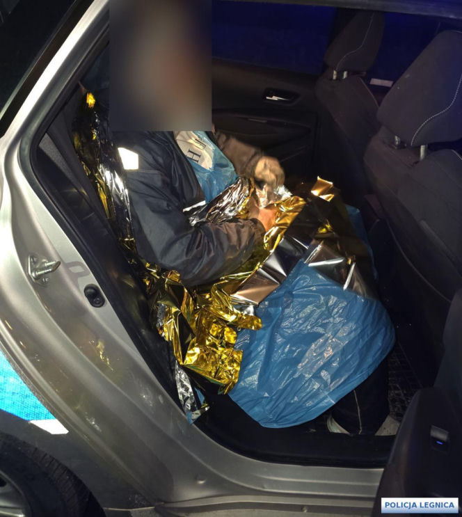 Zima bez litości. 10 osób nie żyje, wystarczy jeden telefon