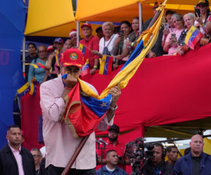 Nicolas Maduro z małżonką zostali schwytani i wywiezieni z kraju