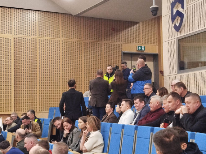 Protest rolników na spotkaniu z ministrem rolnictwa na Uniwersytecie w Siedlcach