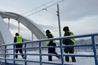 Operacja „TOR” w Małopolsce. Wzmożone patrole na torach po aktach dywersji