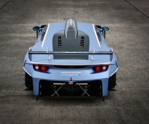 Arrinera Hussarya GT