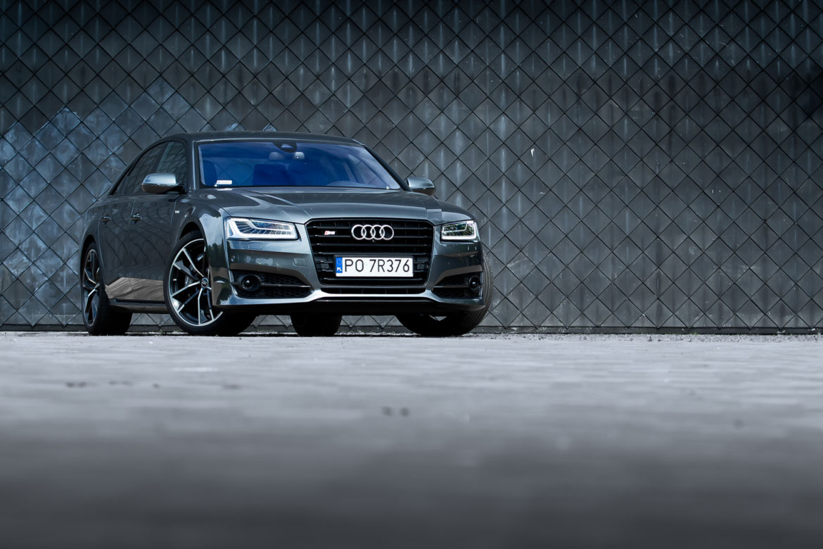 Audi S8 plus 4.0 V8 TFSI quattro