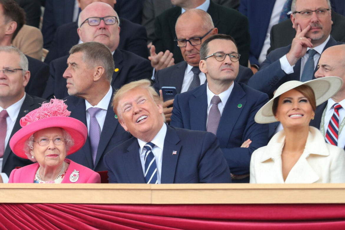 Trump u królowej był królem gaf! Teraz się poprawi?