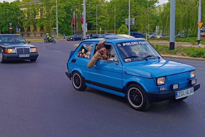 Parada zabytkowych pojazdów w Szczecinie