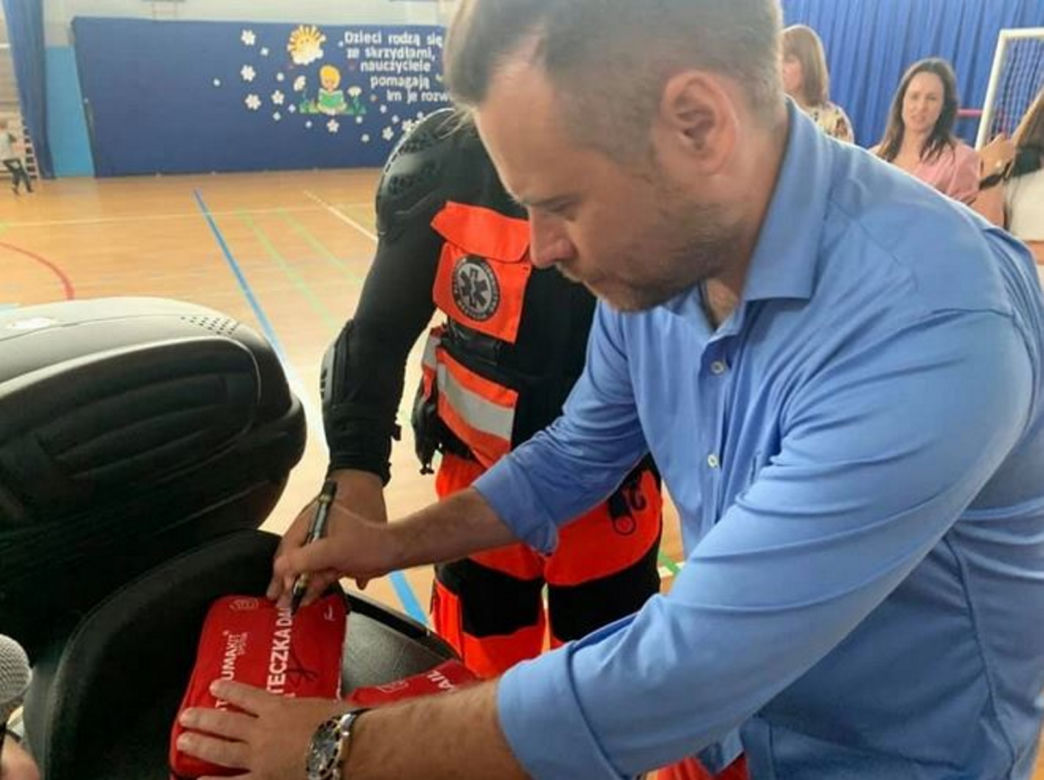 Borkoś wystawił niezwykłą rzecz na licytacji dla WOŚP! Piękny gest ratownika