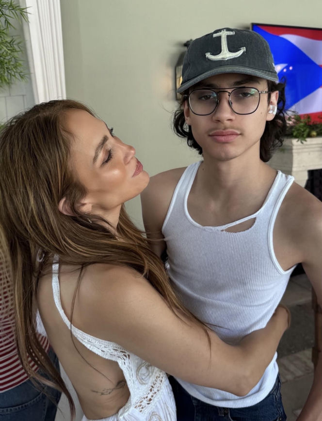 Jennifer Lopez usunęła męża z ciała! Na zdjęciu widać wszystko