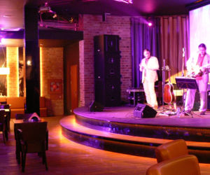 Klub muzyczny T.B. King, zaaranżowany w miejscu, w którym stały piece do wypalania fajansu