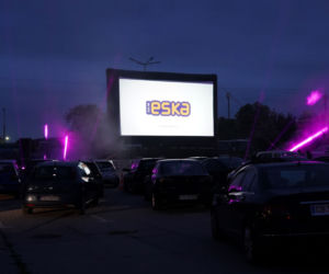 Samochodowe kino Ferment w Poznaniu 