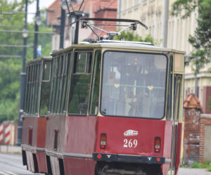 Remont torowiska przy ul. Bydgoskiej w Toruniu. Tak wyglądają prace
