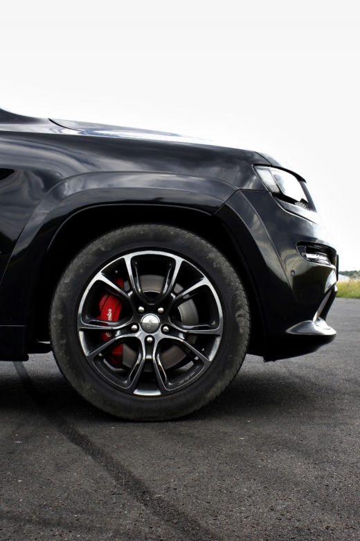 Jeep Grand Cherokee SRT 6.4 V8 HEMI