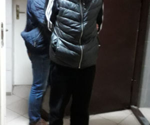 Gruzini okradali warszawskich kierowców na kolec. 