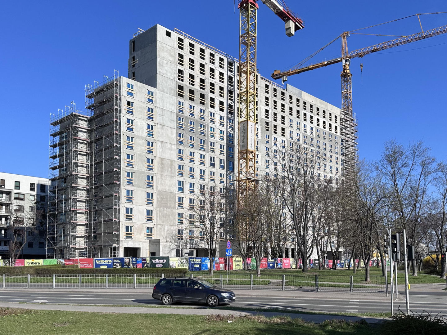 Akademik przy ul. Obrzeżnej w Warszawie